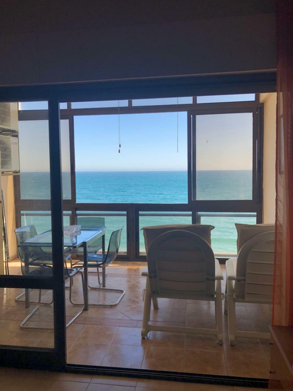 Malibu Playa Apartamento ベナルマデナ エクステリア 写真