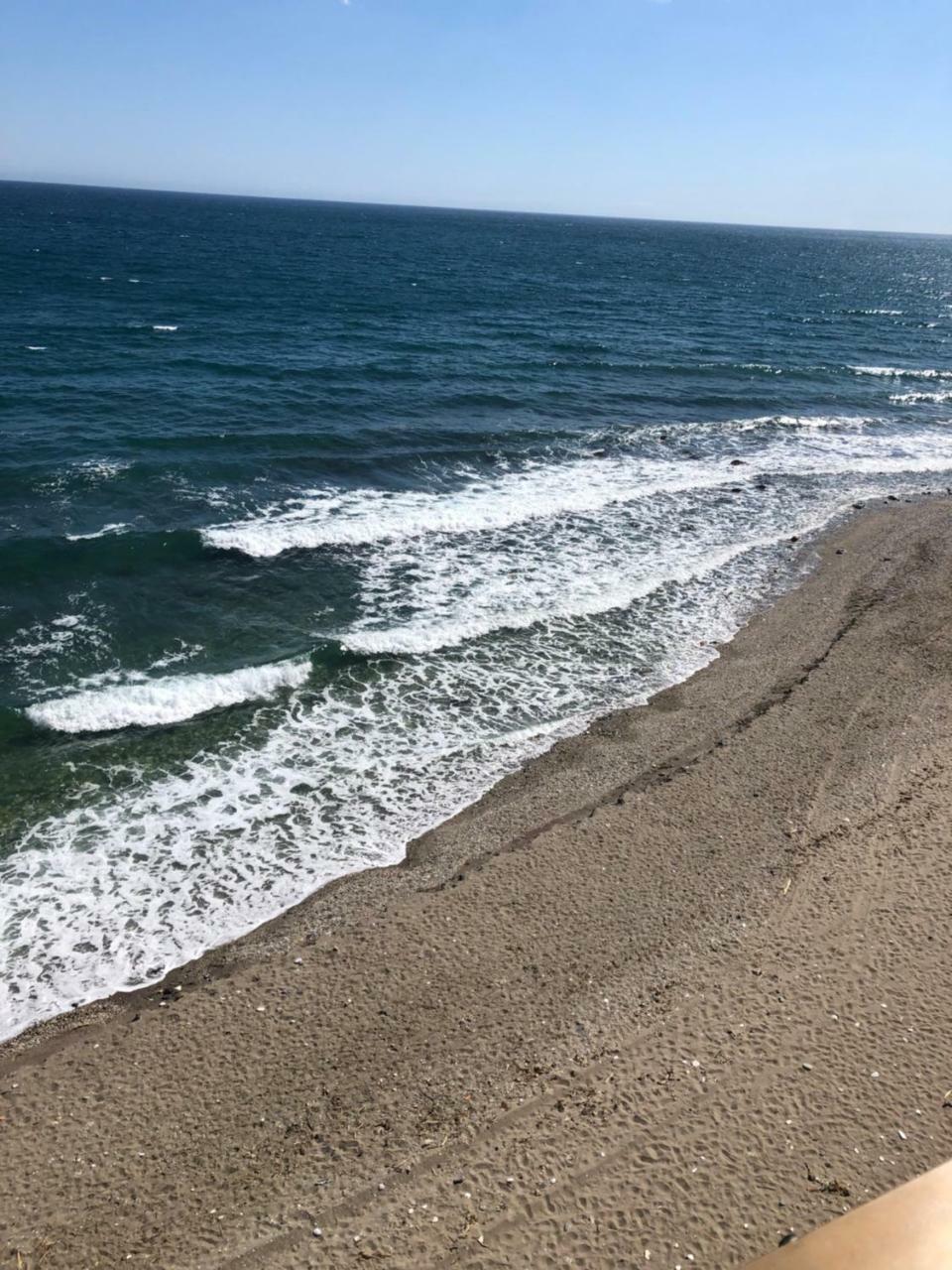Malibu Playa Apartamento ベナルマデナ エクステリア 写真