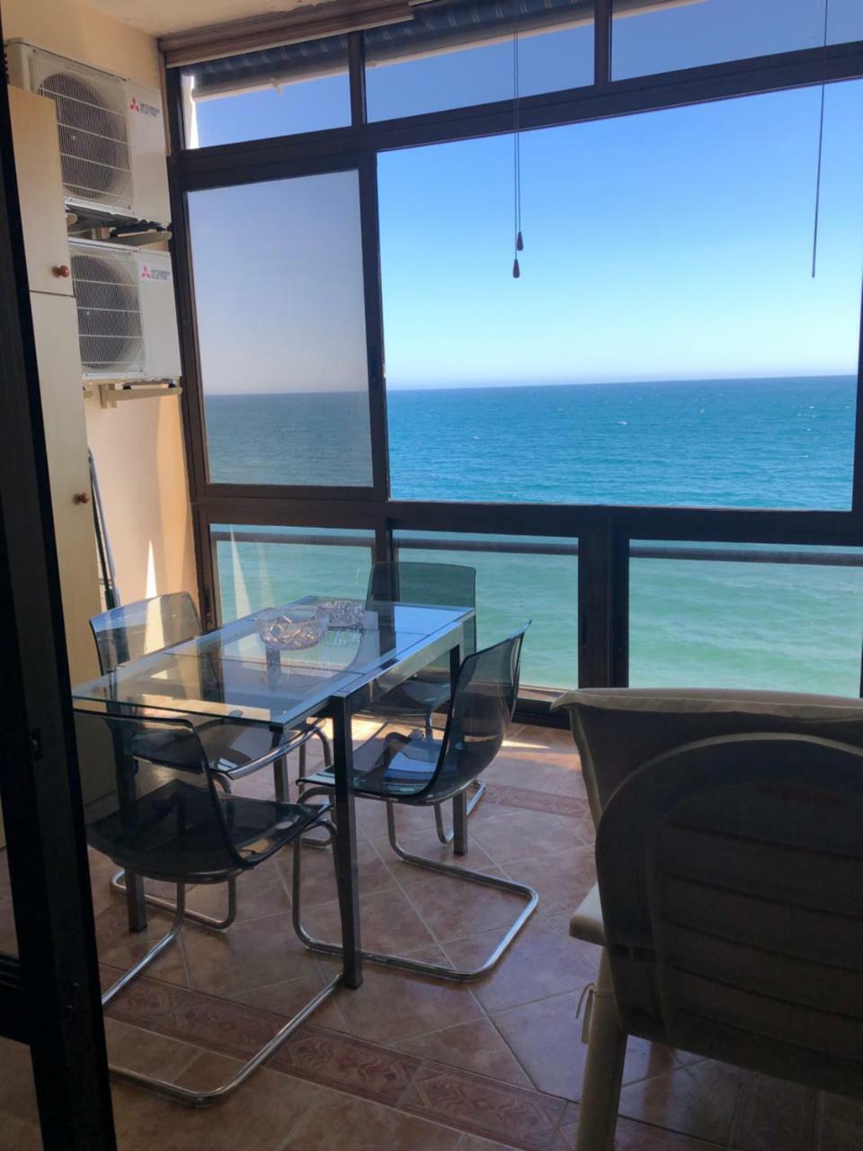 Malibu Playa Apartamento ベナルマデナ エクステリア 写真