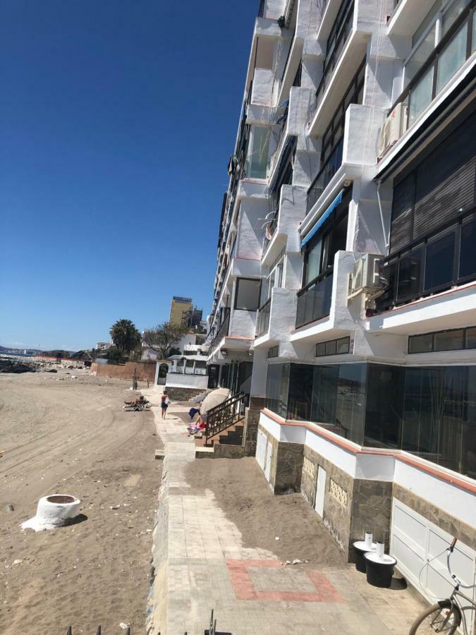 Malibu Playa Apartamento ベナルマデナ エクステリア 写真